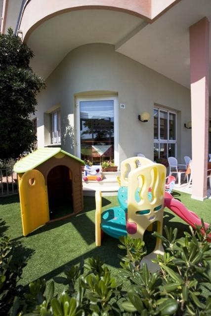 Albergo Villa Mauri Rimini Exterior foto